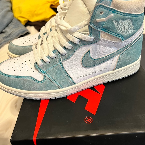 Jordan 1 Retro High Turbo Green - Picture 4 of 8